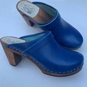 Maguba Stockholm Bright Blue Leather Clogs Size 38